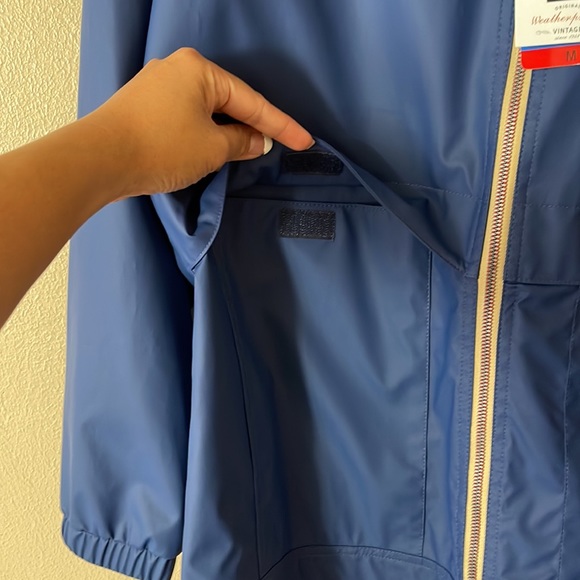 Weatherproof Rain coat - Picture 5 of 5